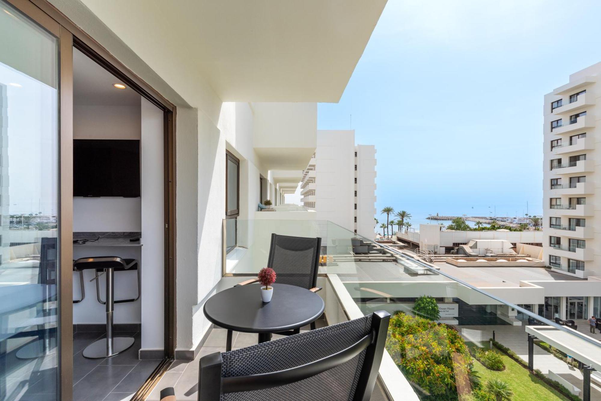 Wintowinrentals Executive Apt In Ocean House Complex Torremolinos Exterior foto